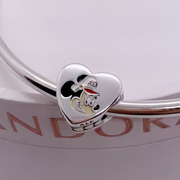 Pandora Disney Cruise Line Captain Minnie Heart Charm Pendant S925 Sterling - Picture 1 of 3
